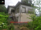 Двуетажна къща с двор в село Иванча